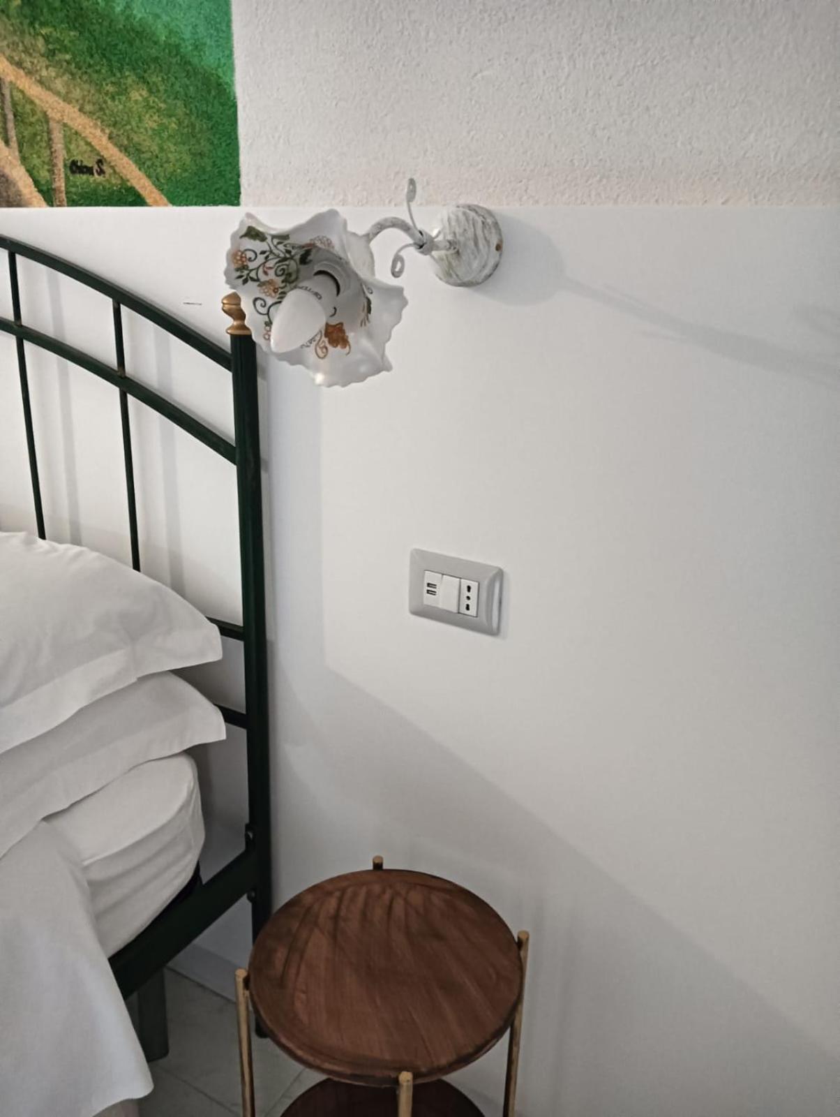 Karlin'S House Anzi - Albergo Diffuso ภายนอก รูปภาพ