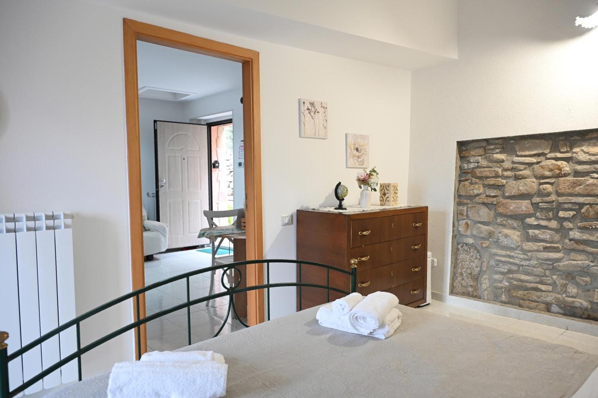 Karlin'S House Anzi - Albergo Diffuso ภายนอก รูปภาพ