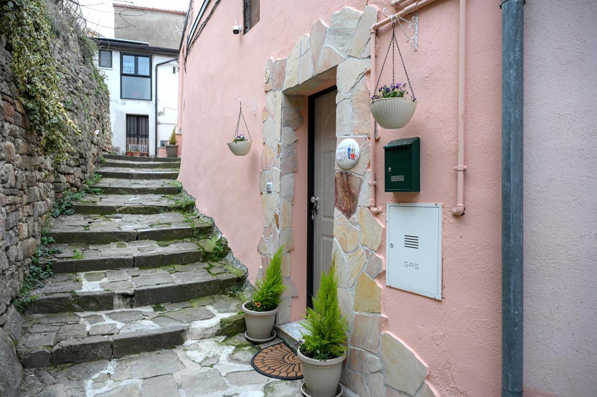 Karlin'S House Anzi - Albergo Diffuso ภายนอก รูปภาพ